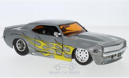 Chevrolet Camaro 1/24 Jada Toys grau/Dekor 1969 modellautos