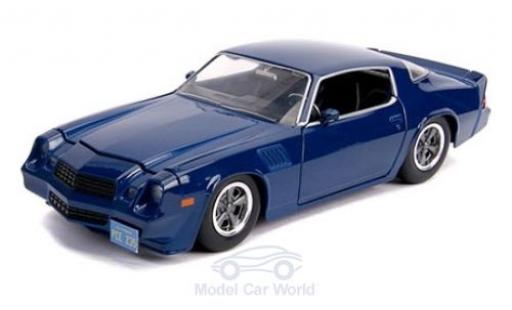 Chevrolet Camaro 1/24 Jada Toys Z28 blau Stranger Things 1979 mit Sammelmünze modellautos