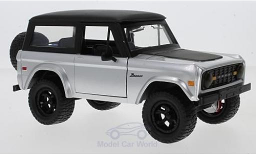 Ford Bronco 1/24 Jada Toys silber/schwarz 1973 mit Tuningrädern modellautos