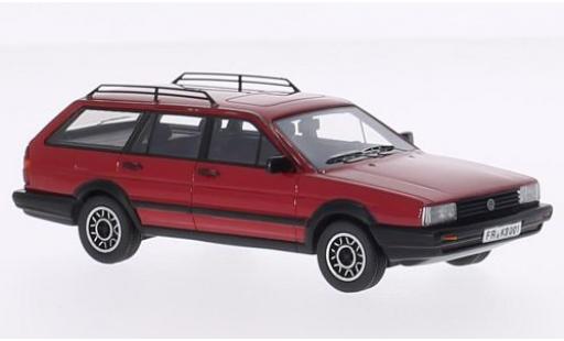 Volkswagen Passat 1/43 Kess Variant GT Syncro rouge 1985 modellautos