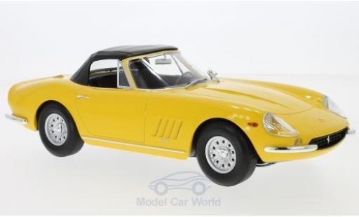 Modellautos Ferrari 275 1967 1/18 KK Scale GTB/4 NART Spyder gelb 1967 Softtop liegt ein Ferrari 275 1967 1/18 KK Scale GTB/4 NART Spyder gelb 1967 Softtop liegt ein modellautos