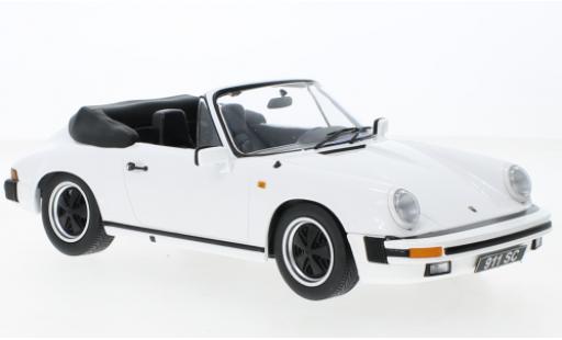 Modellautos Porsche 930 1/18 KK Scale 911 SC weiss 1983 Porsche 930 1/18 KK Scale 911 SC weiss 1983 modellautos