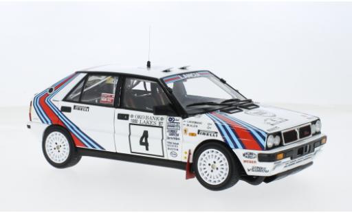 Modellautos Lancia Delta 1/18 Kyosho HF 4WD No.4 Martini Rallye WM Rallye Finnland 1987 1:18 Lancia Delta 1/18 Kyosho HF 4WD No.4 Martini Rallye WM Rallye Finnland 1987 1:18 modellautos