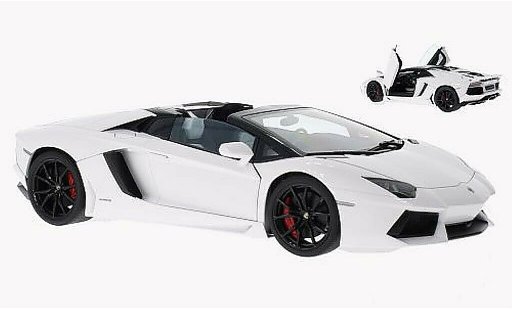 Lamborghini Aventador LP700-4 1/18 Autoart Roadster weiss 2013 modellautos