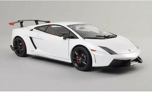 Lamborghini Gallardo Super Trofeo Stradale 1/18 Autoart LP570 Supertrofeo weiss/schwarz 2011 modellautos