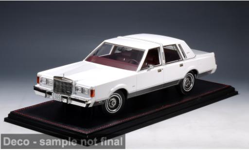 Modellautos Lincoln Town Car weiss 1989 1/18 GLM