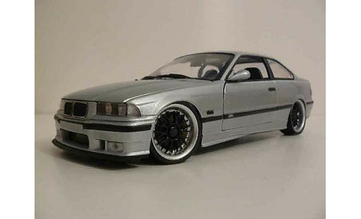 Bmw M3 coupe 1/18 Ut Models E36 grau jantes bbs modellautos