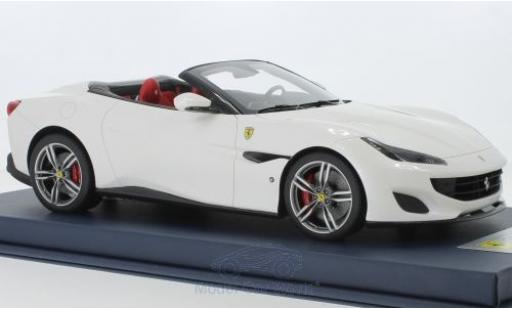 Modellautos Ferrari Portofino 1/18 Look Smart mettalic weiss 2018 Ferrari Portofino 1/18 Look Smart mettalic weiss 2018 modellautos