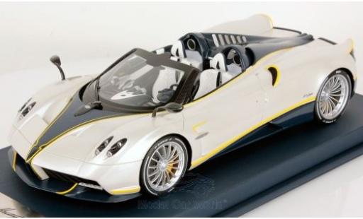 Modellautos Pagani Huayra 1/18 Look Smart Roadster weiss/schwarz 2017 Gyrfalcon Pagani Huayra 1/18 Look Smart Roadster weiss/schwarz 2017 Gyrfalcon modellautos