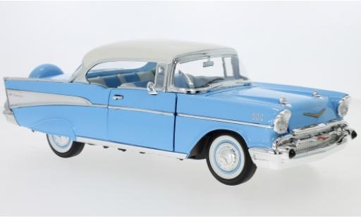 Chevrolet Bel Air 1/18 Lucky Die Cast Hardtop blau/weiss 1957 modellautos