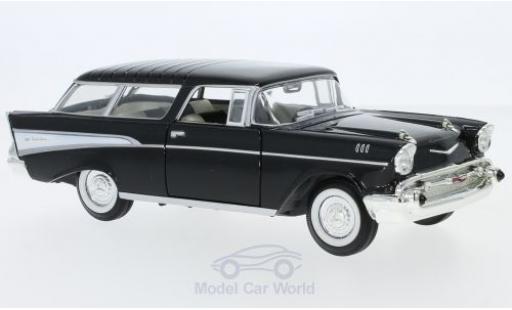 Chevrolet Nomad 1/24 Lucky Die Cast schwarz/weiss 1957 modellautos