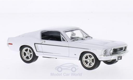 Modellautos Ford Mustang GT 1/43 Lucky Die Cast GT 2+2 Fastback weiss 1968 Ford Mustang GT 1/43 Lucky Die Cast GT 2+2 Fastback weiss 1968 modellautos