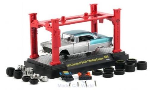 Modellautos Chevrolet Bel Air 1/64 M2 Machines Hardtop Custom mettalic silber/mettalic blau 1955 Model-Kit Bausatz inklusive 4 Ersatzrädern Chevrolet Bel Air 1/64 M2 Machines Hardtop Custom mettalic silber/mettalic blau 1955 Model-Kit Bausatz inklusive 4 Ersatzrädern modellautos