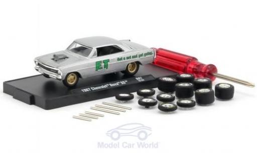 Modellautos Chevrolet Nova 1/64 M2 Machines SS silber 1967 inklusive 12 Austauschrädern 6 Achsen und 1 Schraubenzieher Auto-Wheels Release 06 Chevrolet Nova 1/64 M2 Machines SS silber 1967 inklusive 12 Austauschrädern 6 Achsen und 1 Schraubenzieher Auto-Wheels Release 06 modellautos
