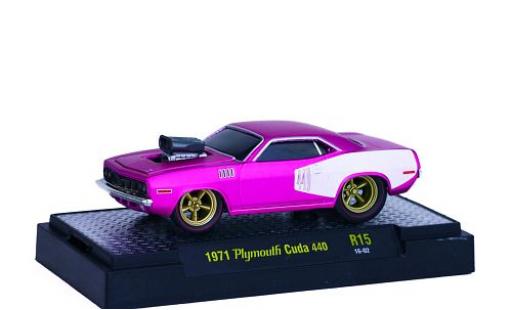 Modellautos Plymouth Cuda 1/64 M2 Machines 440 matt-rosa/matt-weiss 1971 Ground Pounders Plymouth Cuda 1/64 M2 Machines 440 matt-rosa/matt-weiss 1971 Ground Pounders modellautos