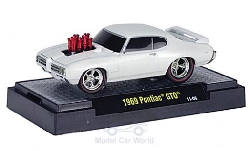 Pontiac GTO 1/64 M2 Machines Tuning mettalic weiss 1969 Motorhaube mit Funktion modellautos