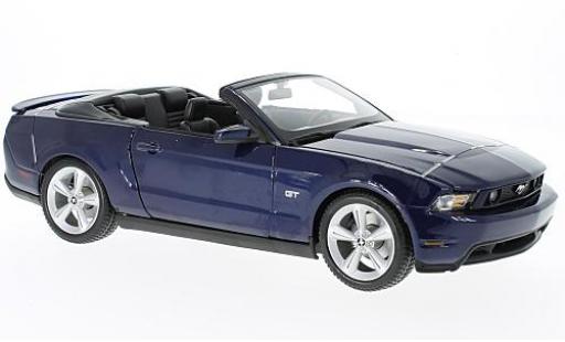 Modellautos Ford Mustang 1/18 Maisto GT Cabrio mettalic blau 2010 Ford Mustang 1/18 Maisto GT Cabrio mettalic blau 2010 modellautos