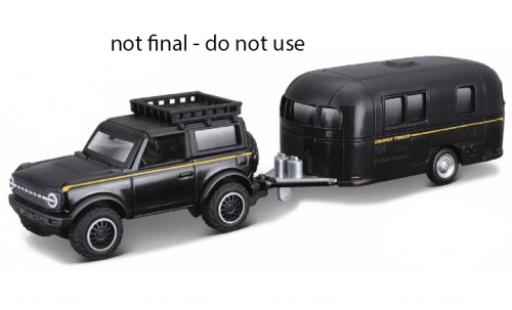 Modellautos Ford Bronco 1/64 Maisto schwarz/gelb 2021 Ford Bronco 1/64 Maisto schwarz/gelb 2021 modellautos