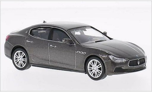 Maserati Ghibli Base 1/43 WhiteBox mettalic grau 2013 modellautos