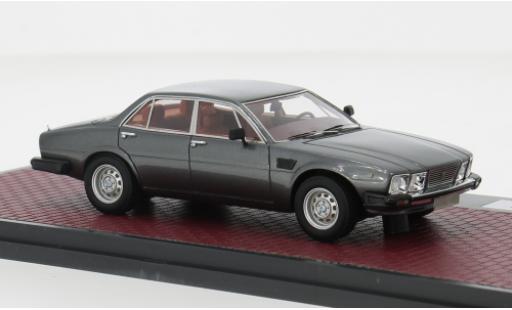 De Tomaso Deauville 1/43 Matrix Series 2 grau 1978 1:43 modellautos