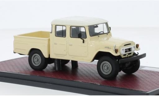 Modellautos Toyota Land Cruiser 1/43 Matrix HJ45 Crew Cab beige/blanche Toyota Land Cruiser 1/43 Matrix HJ45 Crew Cab beige/blanche modellautos