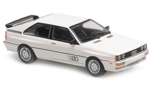 Modellautos Audi Quattro 1/43 Maxichamps weiss/Dekor 1980 Audi Quattro 1/43 Maxichamps weiss/Dekor 1980 modellautos