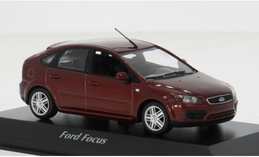 Ford Focus 1/43 Maxichamps MK II metallise rot 2004 1:43 modellautos
