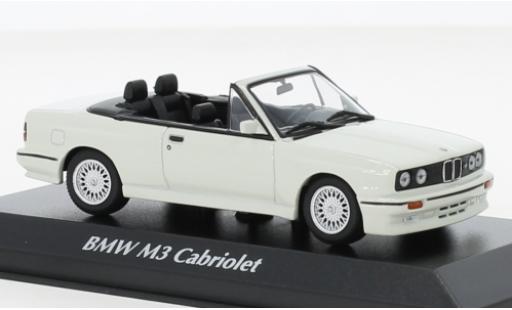 Modellautos Bmw M3 1/43 Maxichamps (E30) Cabriolet weiss 1988 Bmw M3 1/43 Maxichamps (E30) Cabriolet weiss 1988 modellautos