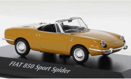 Modellautos Fiat 850 1/43 Maxichamps Sport Spider metallise gelb 1968 Fiat 850 1/43 Maxichamps Sport Spider metallise gelb 1968 modellautos
