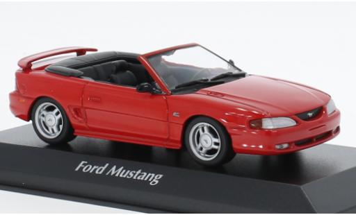 Modellautos Ford Mustang 1/43 Maxichamps Cabriolet rouge 1994 Ford Mustang 1/43 Maxichamps Cabriolet rouge 1994 modellautos