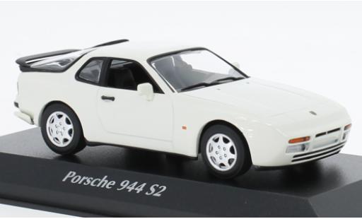 Modellautos Porsche 944 1/43 Maxichamps S2 blanche 1989 Porsche 944 1/43 Maxichamps S2 blanche 1989 modellautos