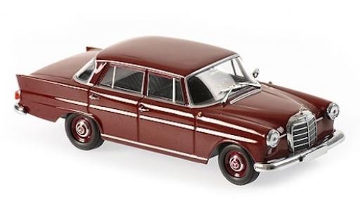 Mercedes 190 1/43 Maxichamps (W110) rot 1961 modellautos