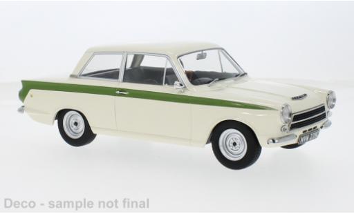 Modellautos Lotus Cortina 1/18 MCG Ford MK I weiss/grün RHD 1963 1:18 Lotus Cortina 1/18 MCG Ford MK I weiss/grün RHD 1963 1:18 modellautos