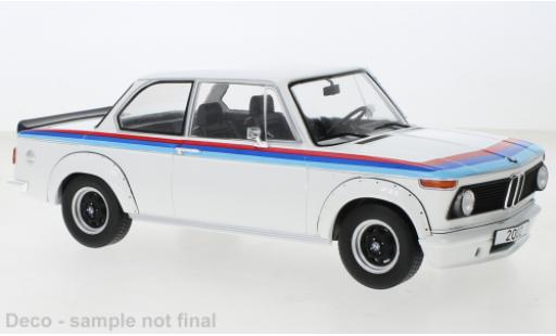 Bmw 2002 1/18 MCG turbo blanche/Décorer 1973 modellautos