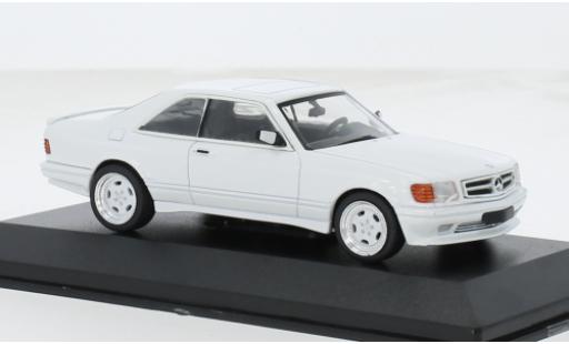 Mercedes 560 1/43 Solido SEC (C126) AMG Wide Body weiss 1:43 modellautos