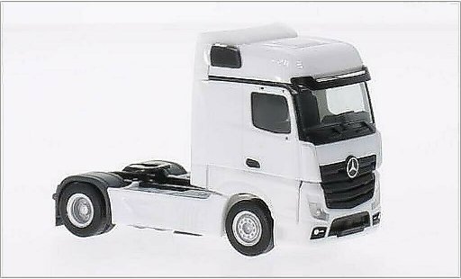 Mercedes Actros Bigspace 1/87 Herpa weiss modellautos