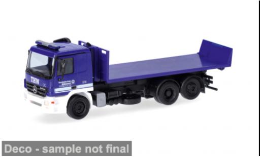Modellautos Mercedes Actros blau/weiss THW Frankfurt/Main 1/87 Herpa