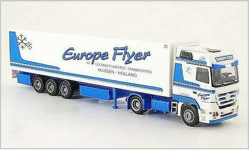 Mercedes Actros Base 1/87 AWM MP3 Europe Flyer Kuhl-K-SZ modellautos