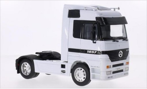 Mercedes Actros Base 1/32 Welly weiss modellautos