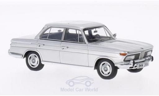 Modellautos Bmw 2000 1/43 Minichamps A silber 1962 Bmw 2000 1/43 Minichamps A silber 1962 modellautos
