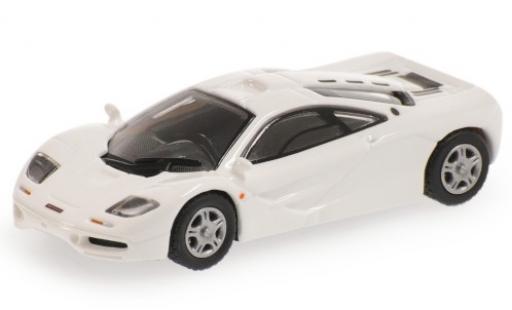 Modellautos McLaren F1 1/87 Minichamps Roadcar weiss 1994 McLaren F1 1/87 Minichamps Roadcar weiss 1994 modellautos