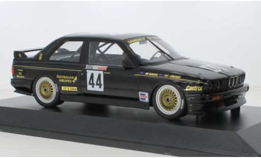 Modellautos Bmw M3 1/18 Minichamps (E30) No.44 JPS Team John Player Special 1000 Km Bathurst 1987 Bmw M3 1/18 Minichamps (E30) No.44 JPS Team John Player Special 1000 Km Bathurst 1987 modellautos