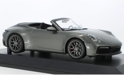 Modellautos Porsche 992 4S 1/18 Minichamps 911  Carrera Cabriolet metallise grün 2019 Porsche 992 4S 1/18 Minichamps 911  Carrera Cabriolet metallise grün 2019 modellautos