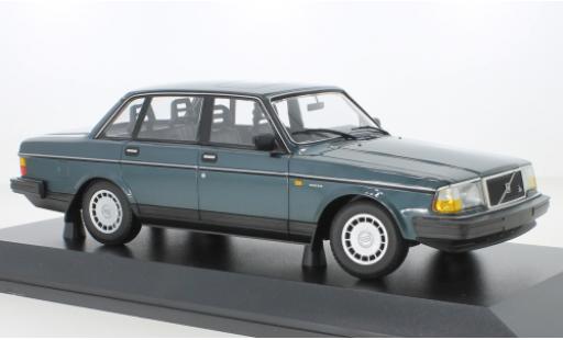 Modellautos Volvo 240 1/18 Minichamps GL metallise türkis 1986 Volvo 240 1/18 Minichamps GL metallise türkis 1986 modellautos