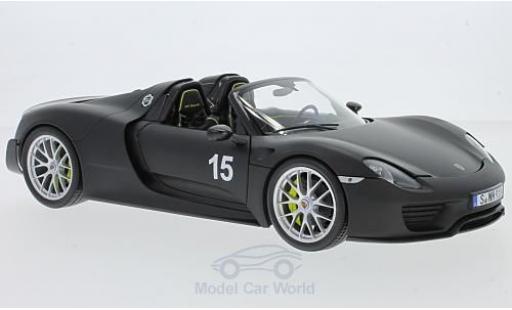Porsche 918 1/18 Minichamps Spyder matt-schwarz 2015 Weissach-Package modellautos