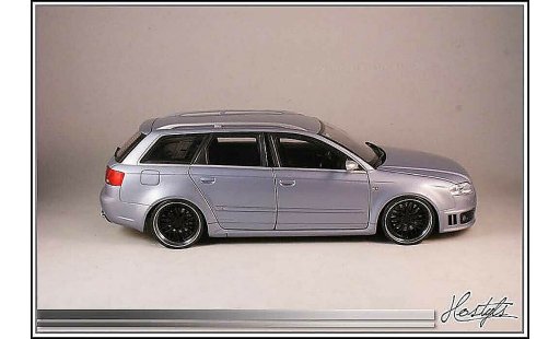 Audi RS4 berline 1/18 Kyosho B7 on BBS modellautos