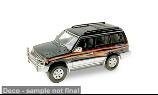 Mitsubishi Pajero 1/87 Micro City 87 schwarz/Dekor 1:87 modellautos