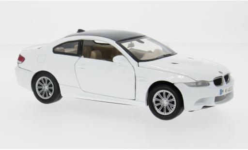 Modellautos Bmw M3 1/24 Motormax (E92M) weiss/carbon 1:24 Bmw M3 1/24 Motormax (E92M) weiss/carbon 1:24 modellautos