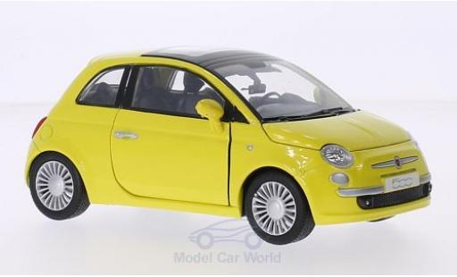 Fiat 500 L 1/24 Motormax gelb 2007 modellautos