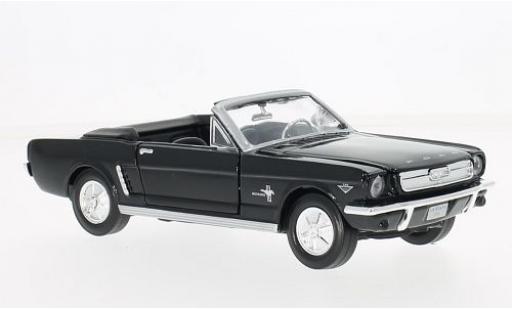 Ford Mustang 1/24 Motormax Cabrio schwarz 1964 modellautos
